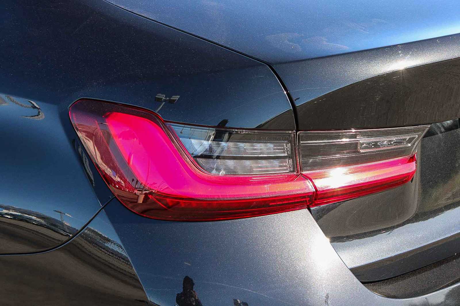 Thumbnail: 2024 BMW 3 Series - 7