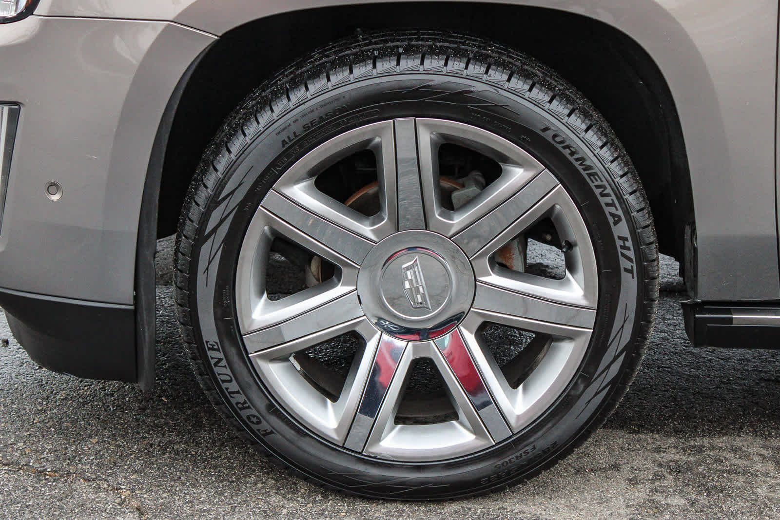 Thumbnail: 2018 Cadillac Escalade - 9