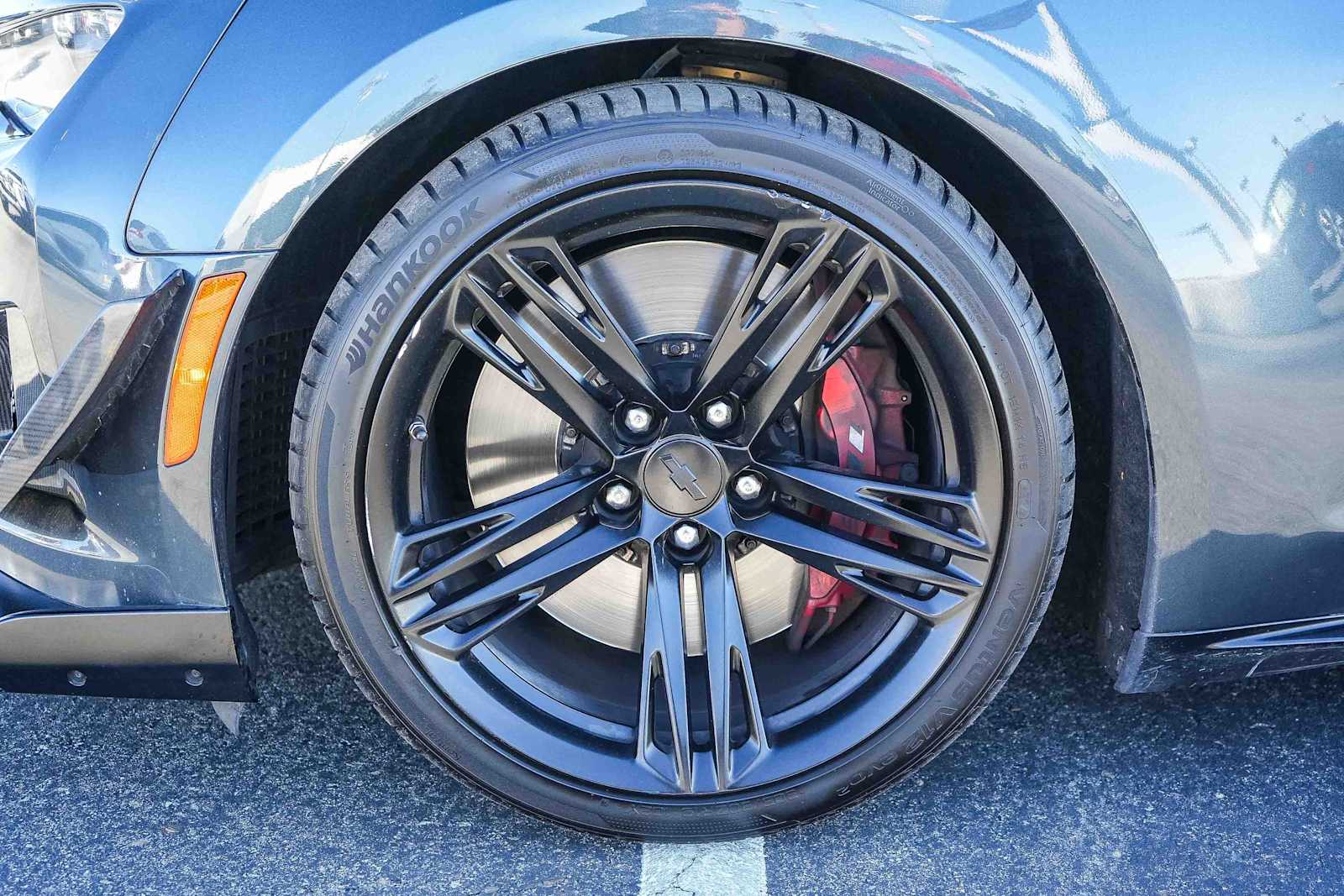 Thumbnail: 2019 Chevrolet Camaro - 11