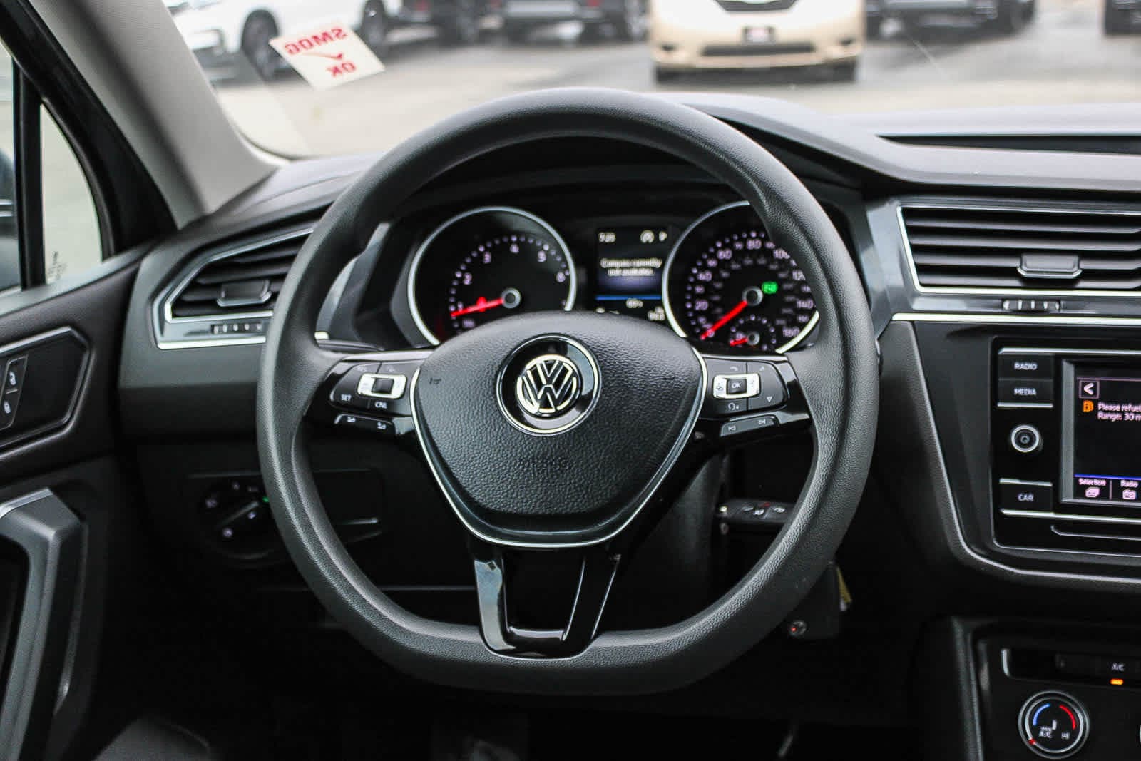 Thumbnail: 2018 Volkswagen Tiguan - 15