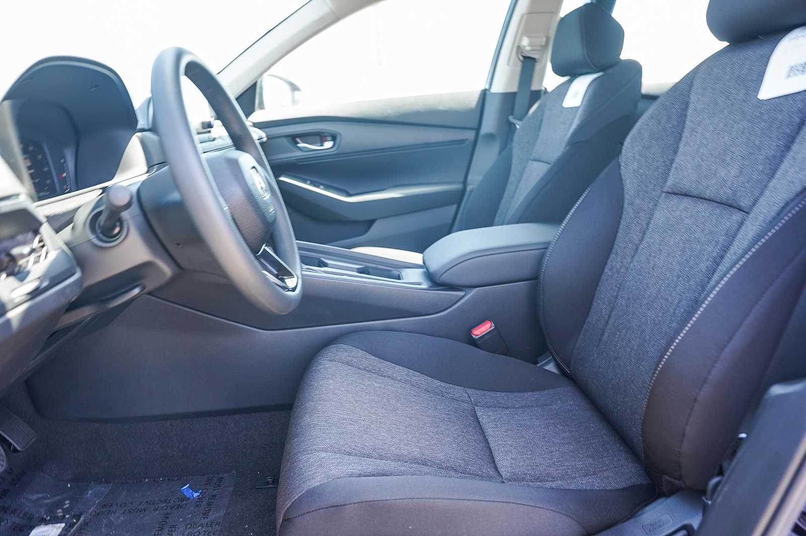 Thumbnail: 2025 Honda Accord - 17