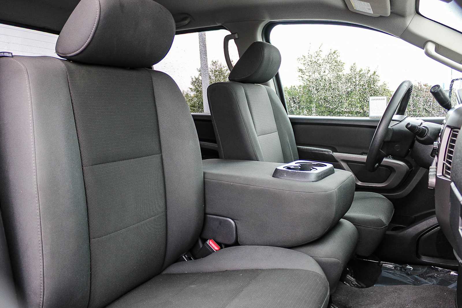 Thumbnail: 2015 Nissan Titan - 16