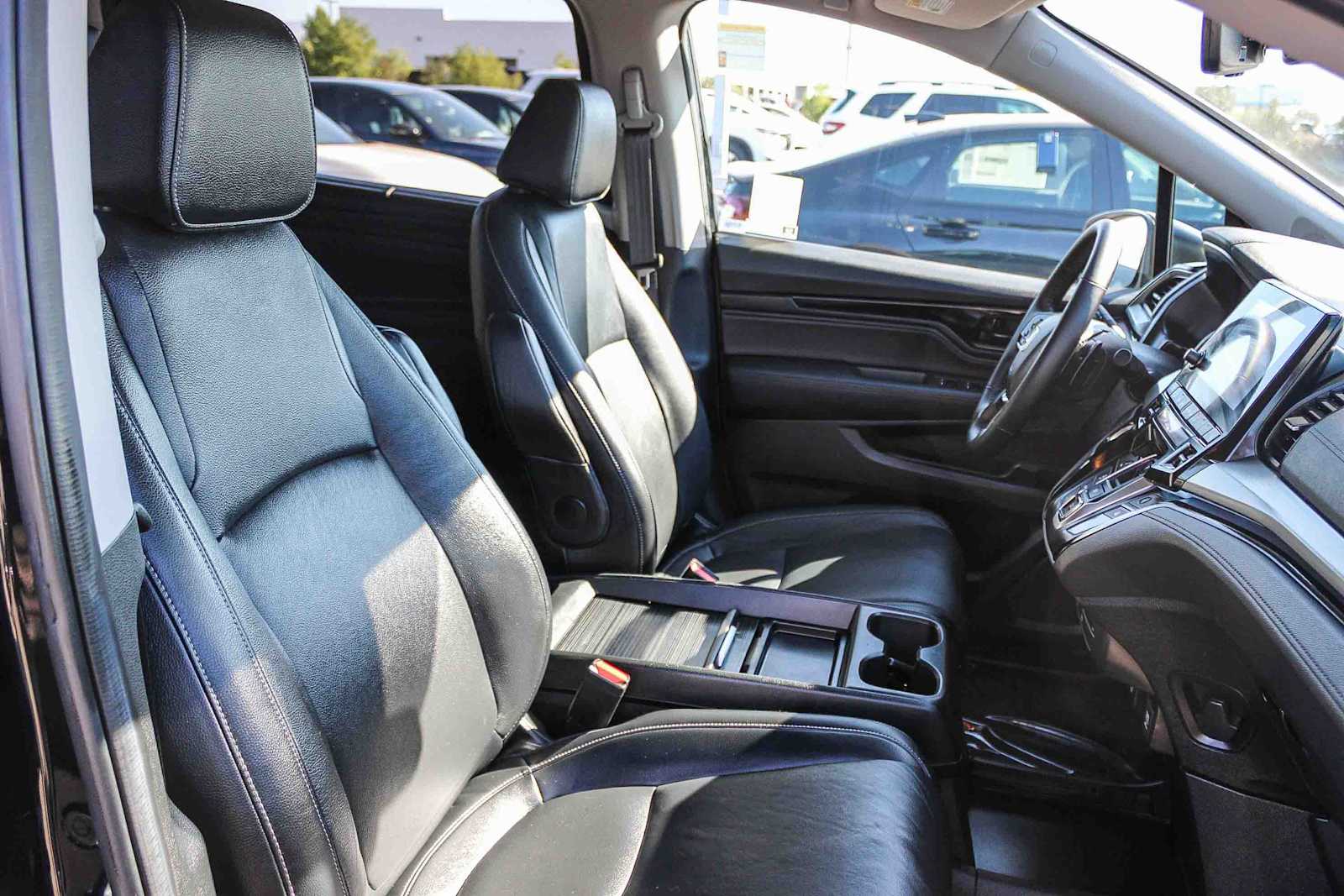 Thumbnail: 2024 Honda Odyssey - 15