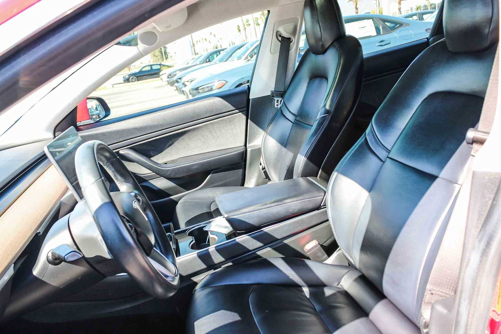 Thumbnail: 2017 Tesla Model 3 - 16