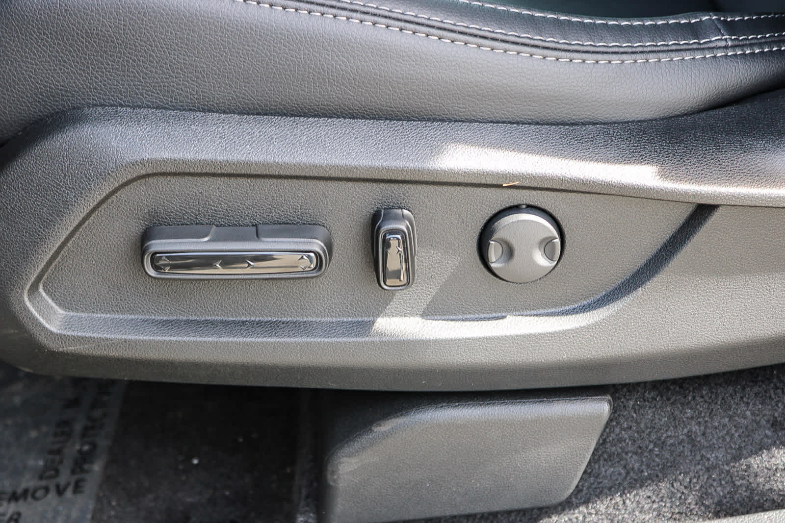 Thumbnail: 2026 Honda Pilot - 23