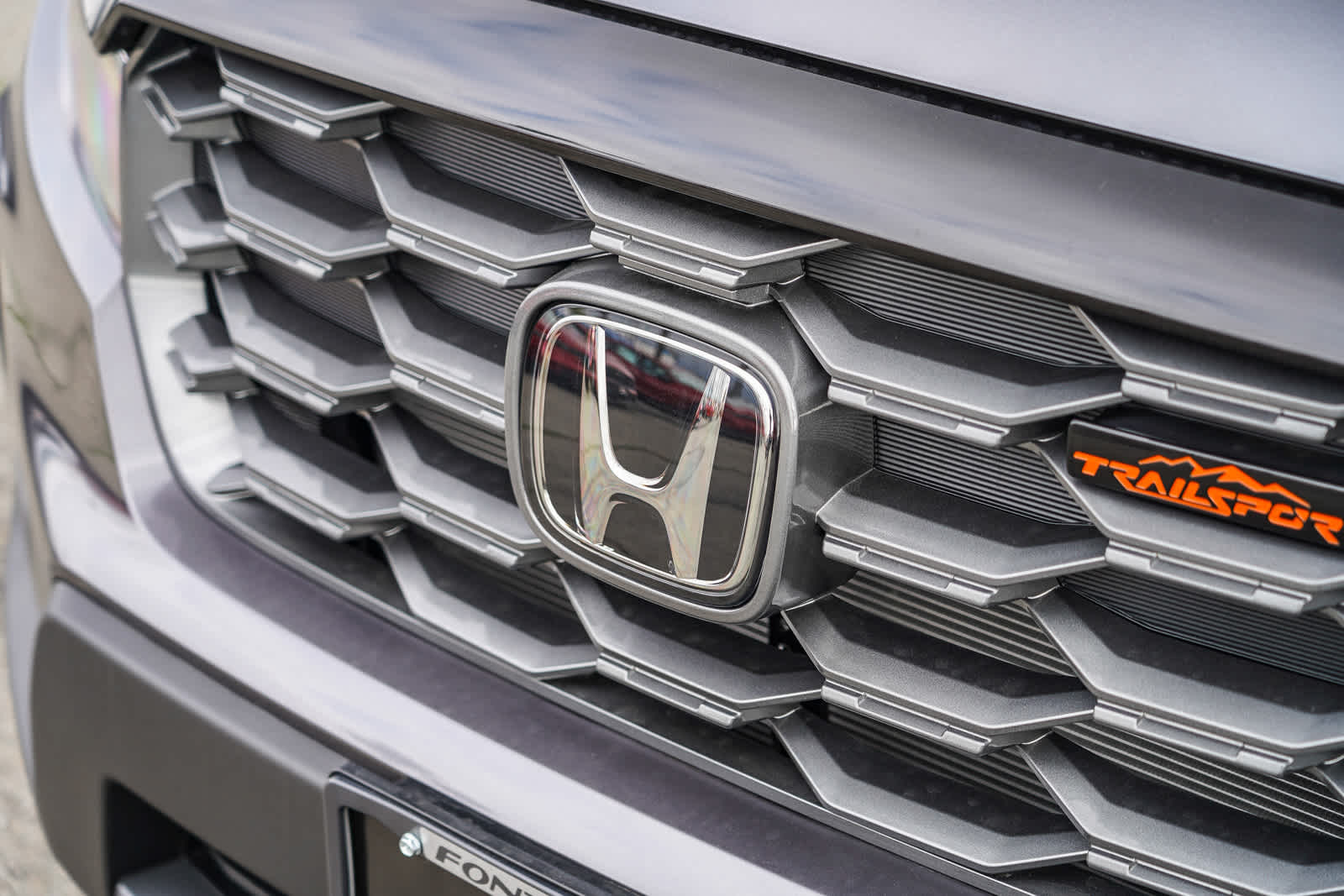 2025 Honda Ridgeline TrailSport photo 3