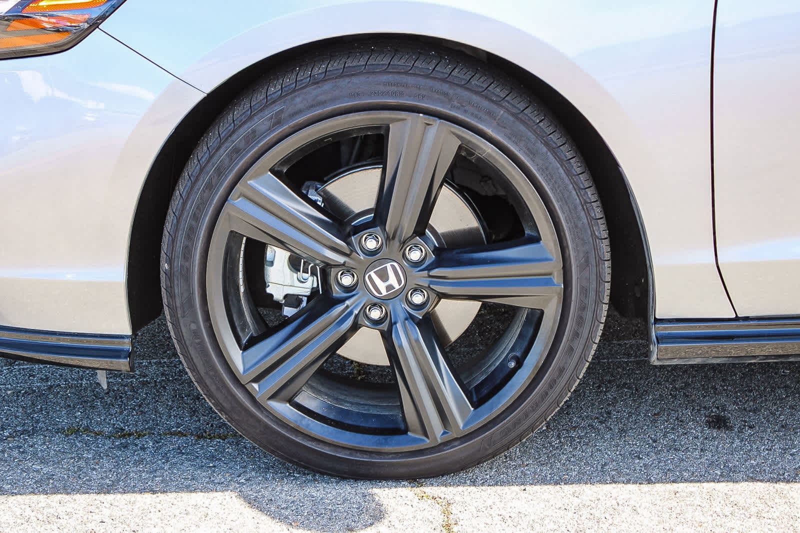 2024 Honda Accord Hybrid Sport-L photo 3