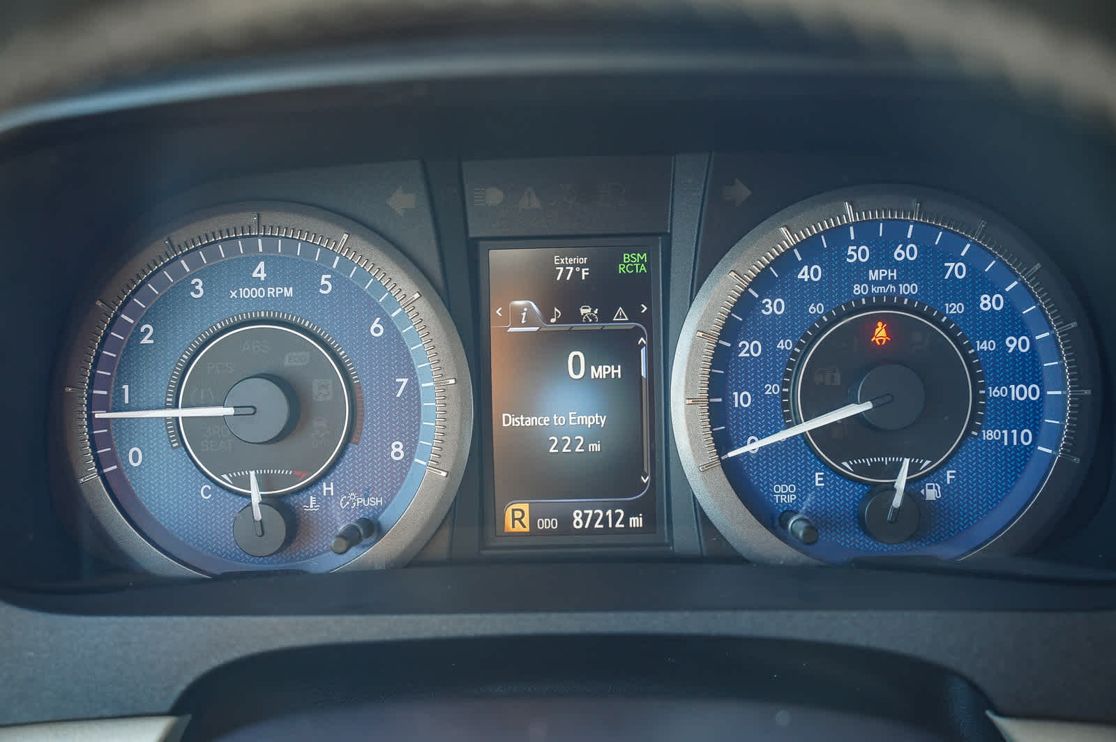 Thumbnail: 2019 Toyota Sienna - 23