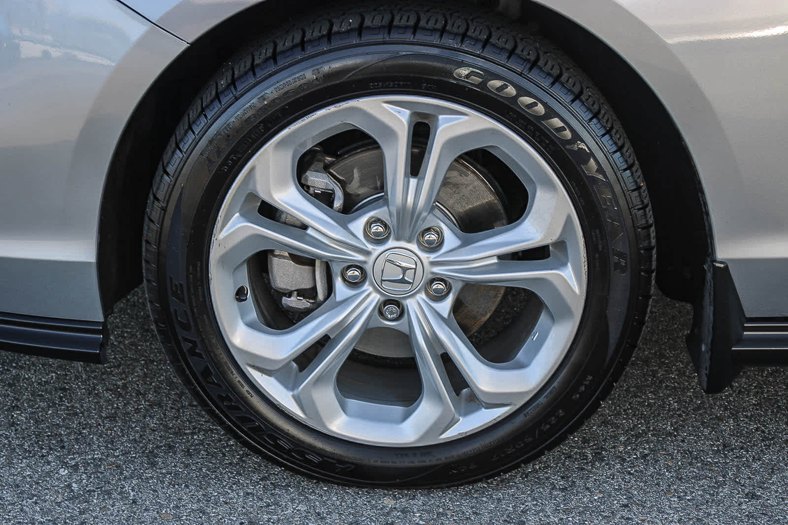 Thumbnail: 2023 Honda Accord - 9