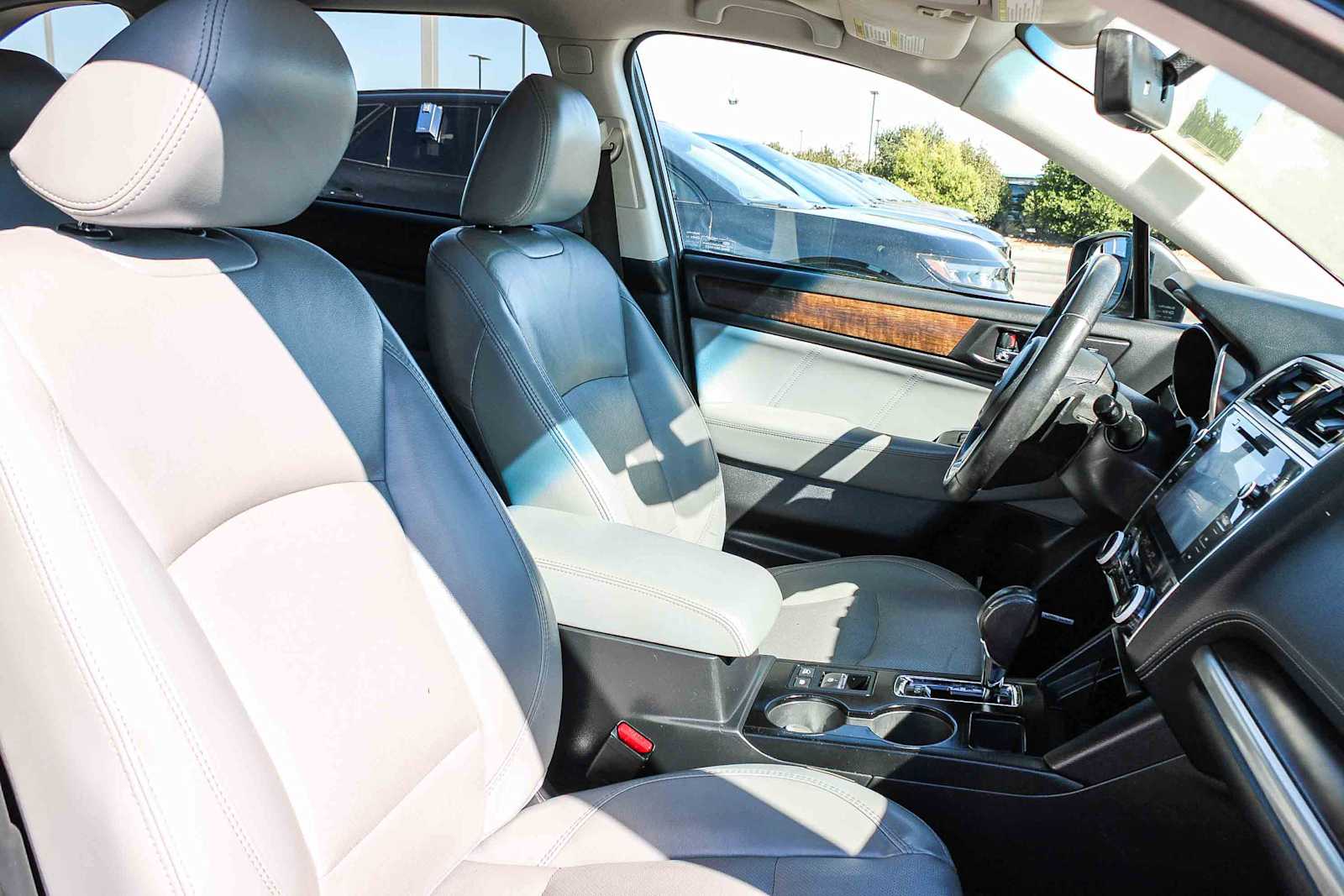 Thumbnail: 2018 Subaru Outback - 12