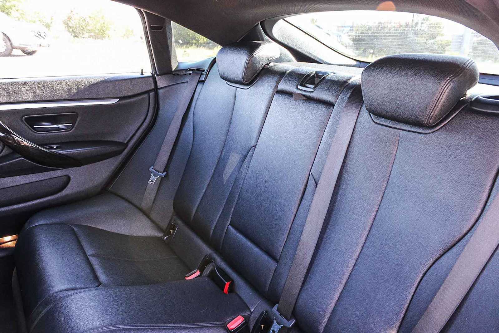 Thumbnail: 2017 BMW 4 Series - 18