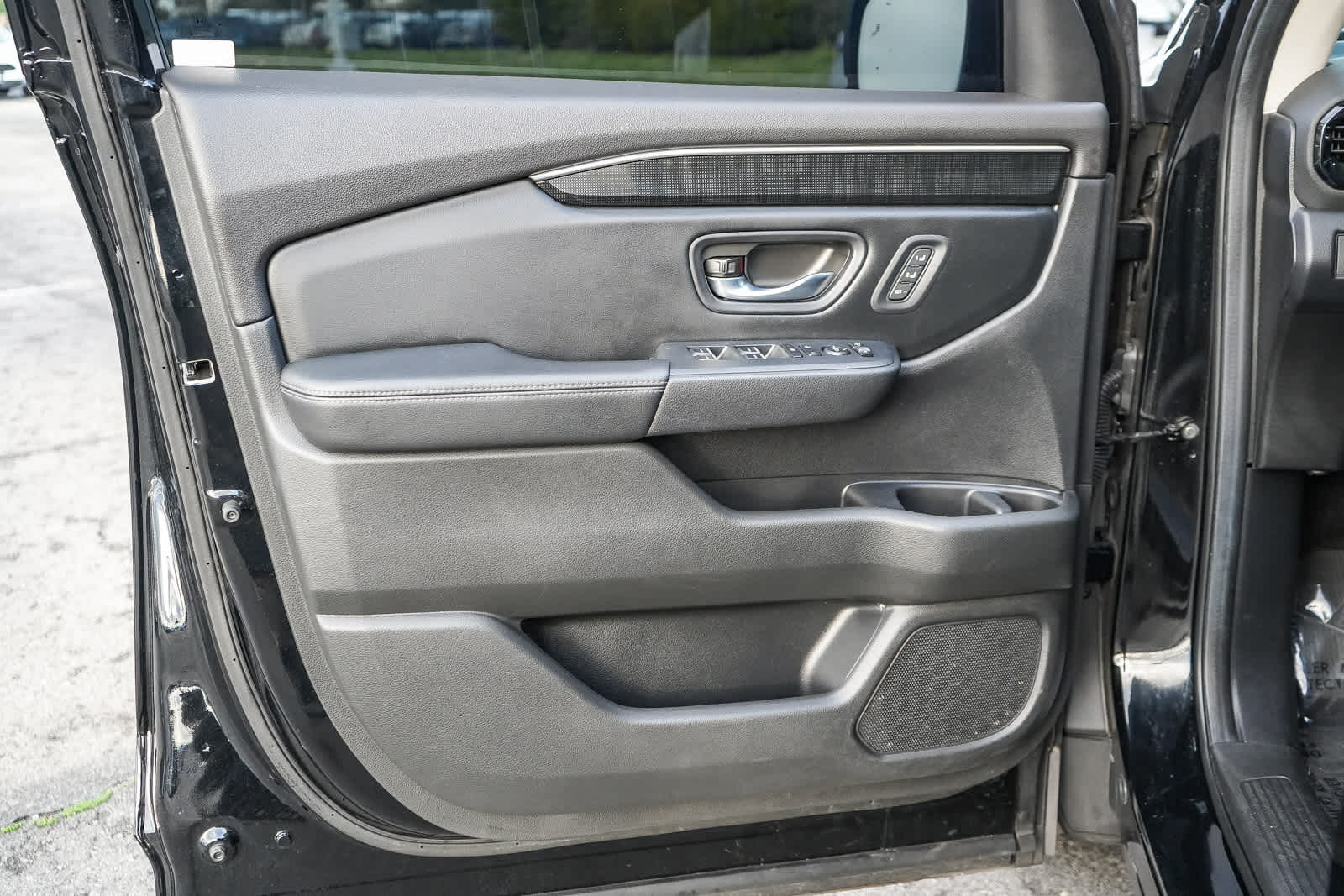 Thumbnail: 2025 Honda Pilot - 21