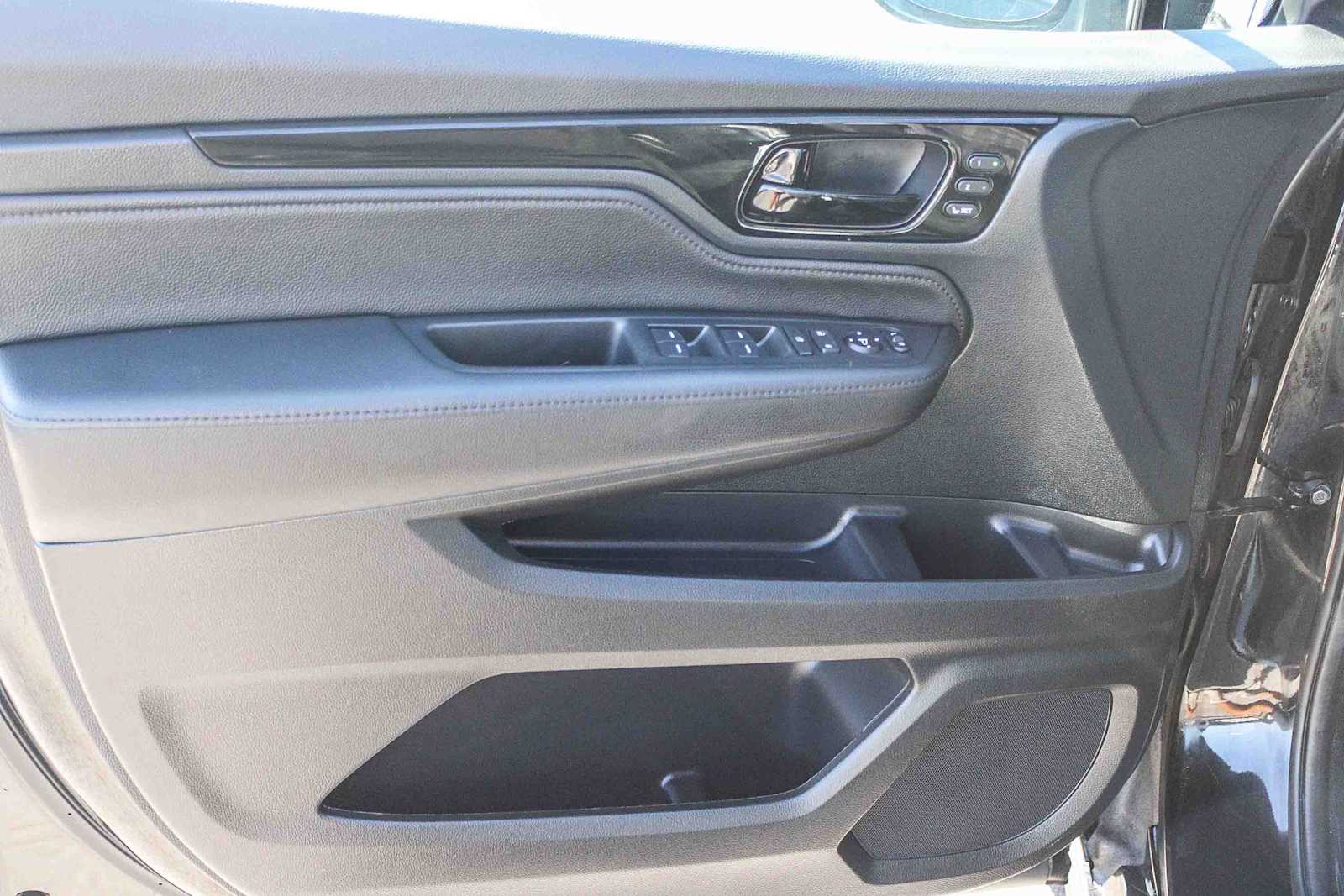 Thumbnail: 2024 Honda Odyssey - 19