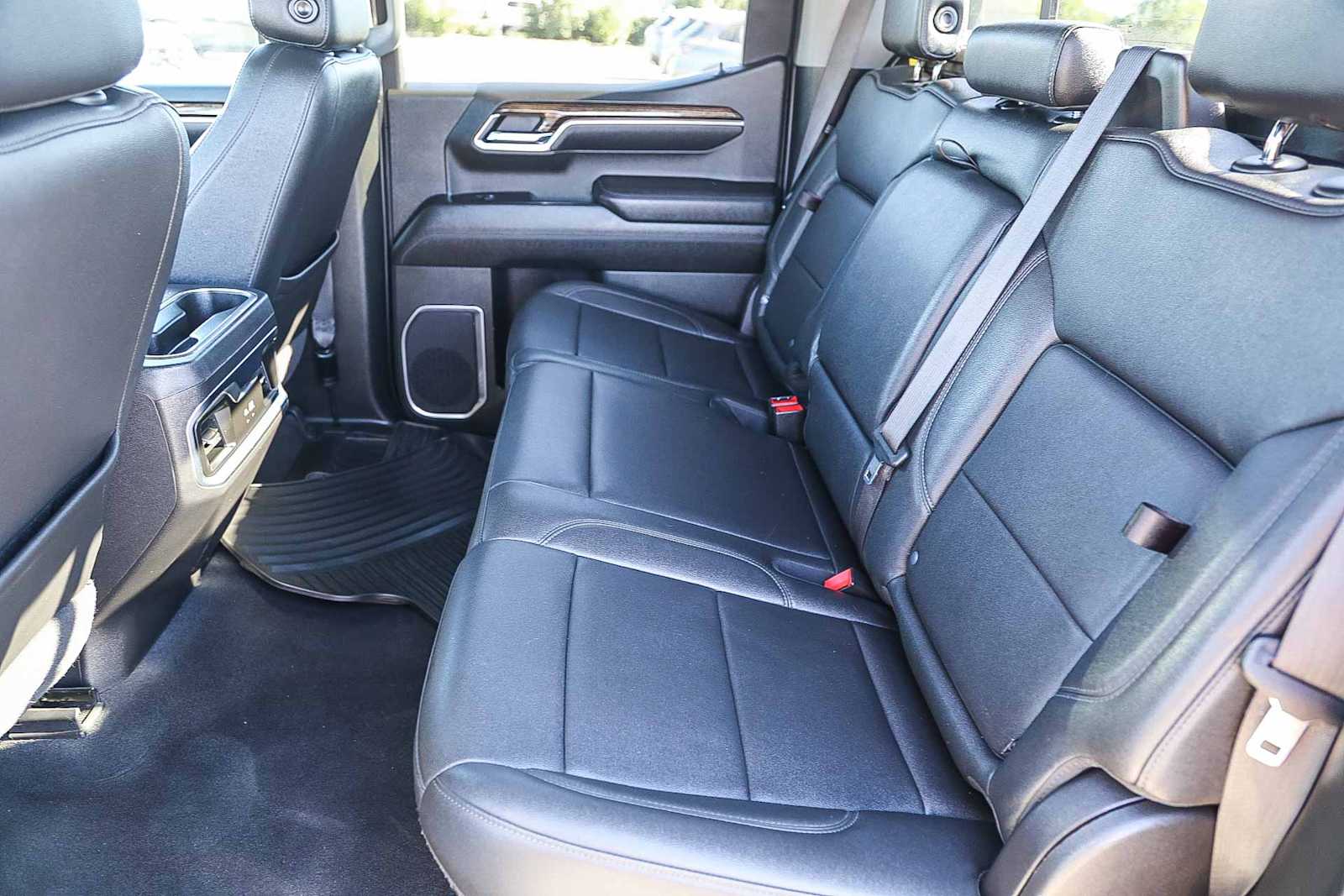 Thumbnail: 2022 GMC Sierra 1500 - 18