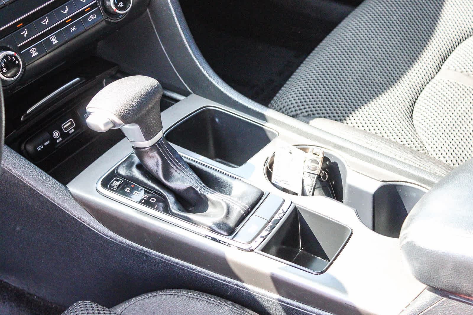 Thumbnail: 2019 Kia Optima - 19