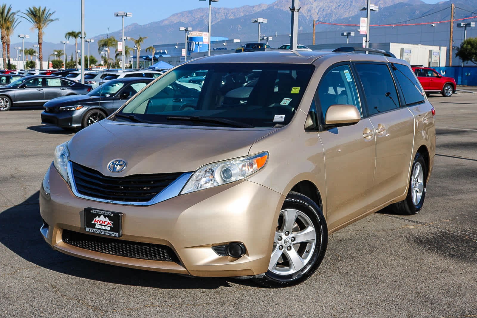 2013 Toyota Sienna LE -
                  Fontana, CA