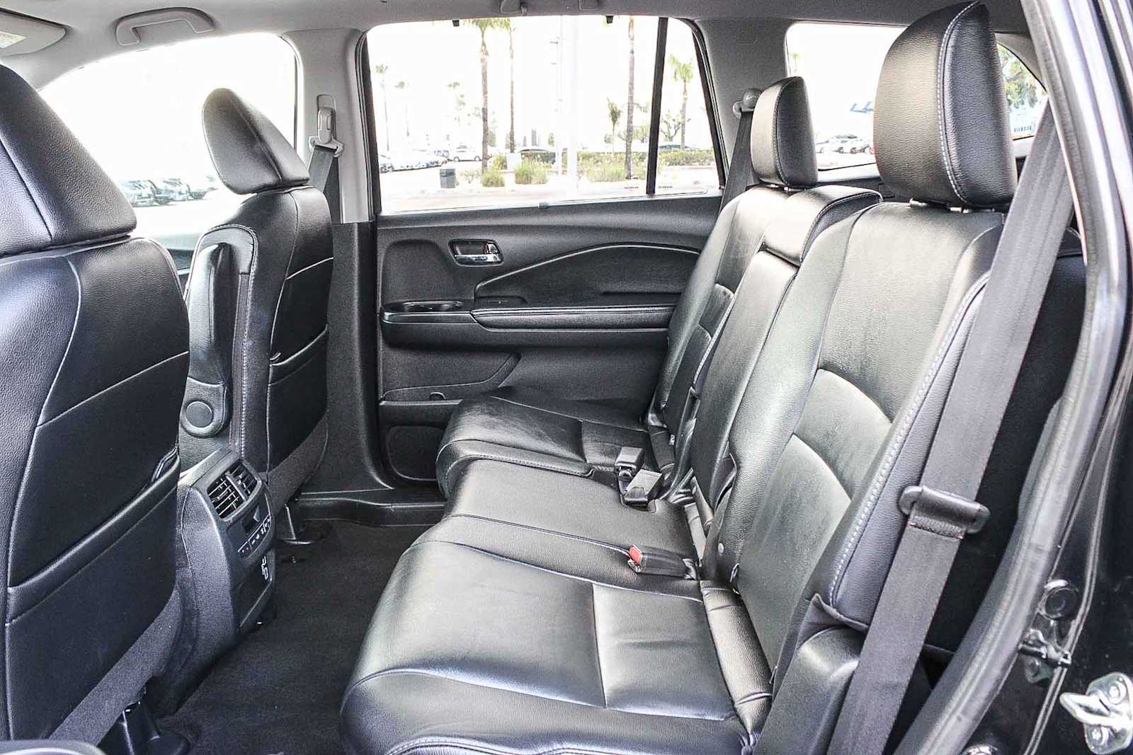 Thumbnail: 2021 Honda Pilot - 18