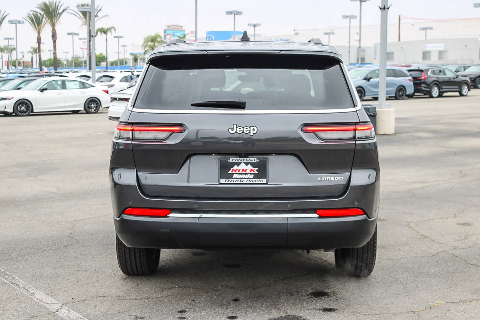 2025 Jeep Grand Cherokee L Laredo photo 6