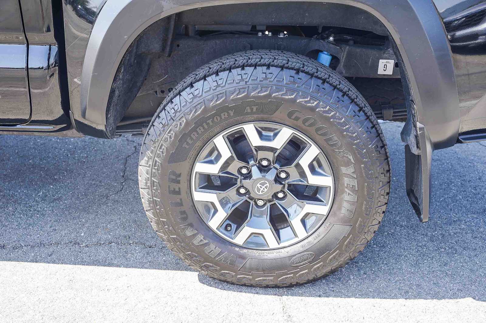 Thumbnail: 2023 Toyota Tacoma - 7