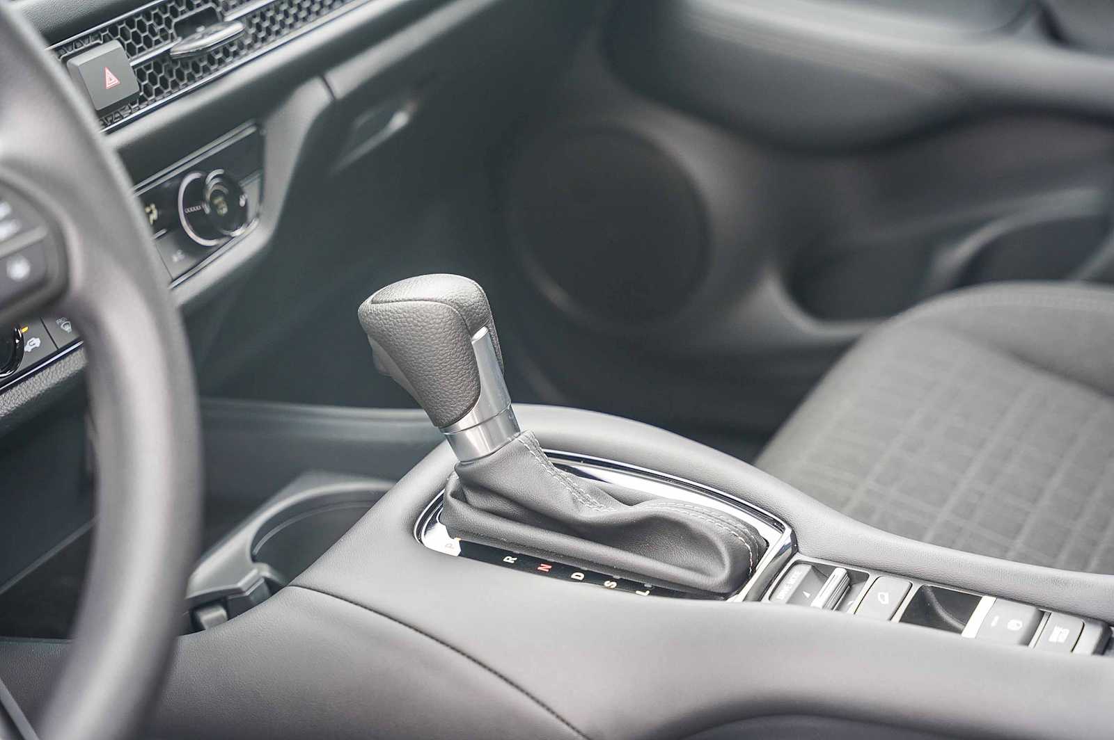 Thumbnail: 2025 Honda HR-V - 22