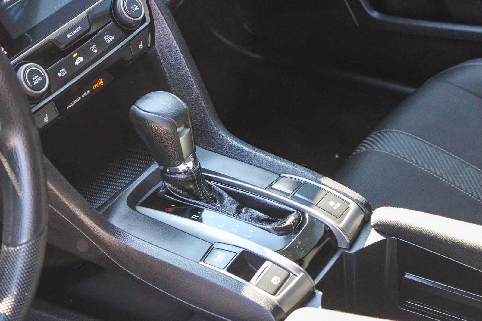 Thumbnail: 2018 Honda Civic - 19