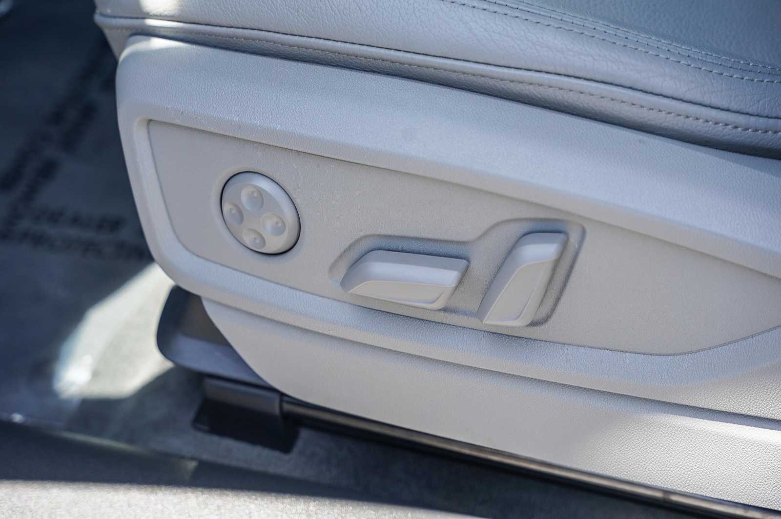 Thumbnail: 2019 Audi Q5 - 18