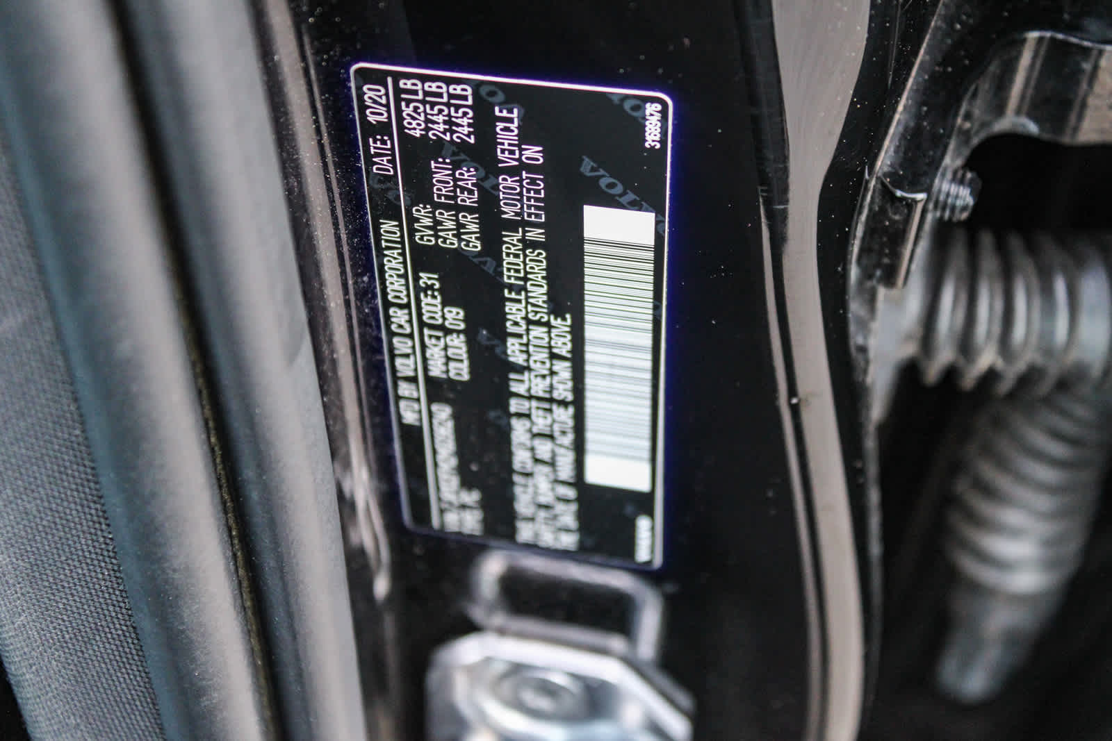 Thumbnail: 2021 Volvo S60 - 30