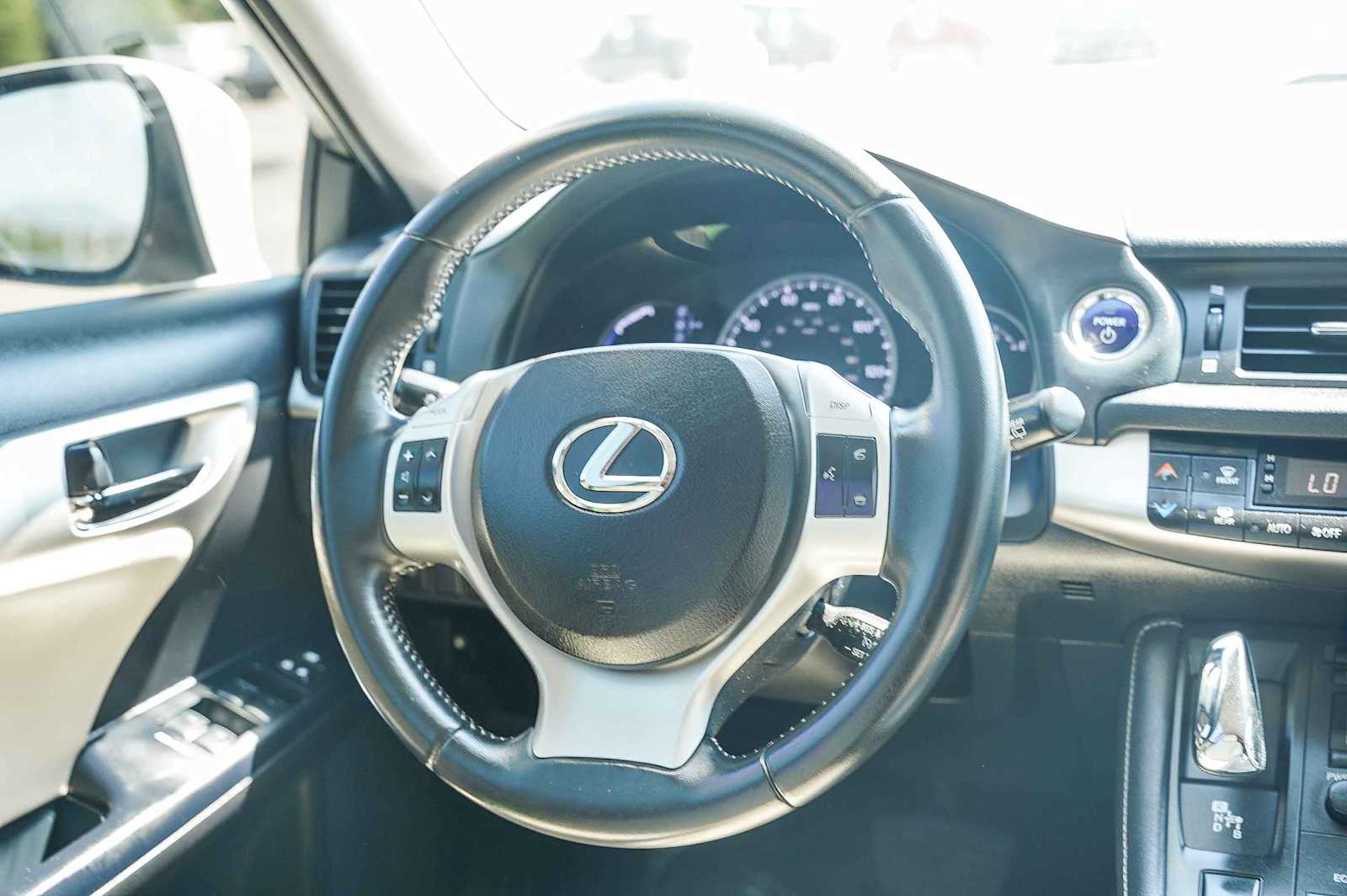 Thumbnail: 2013 Lexus CT - 15