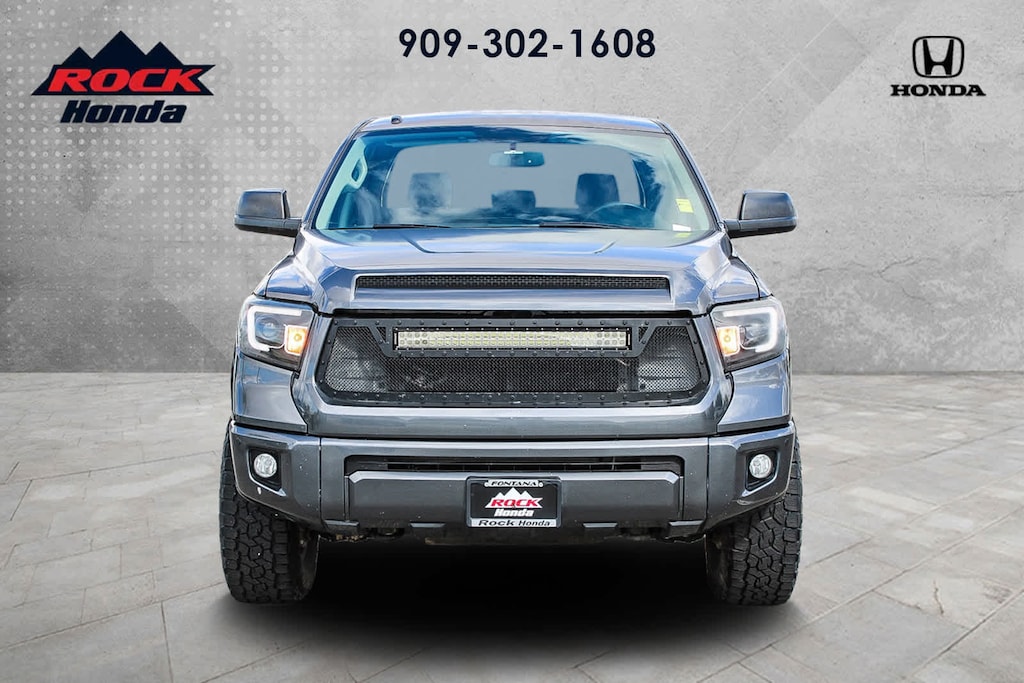 Used 2016 Toyota Tundra SR5 5.7L V8 Truck CrewMax