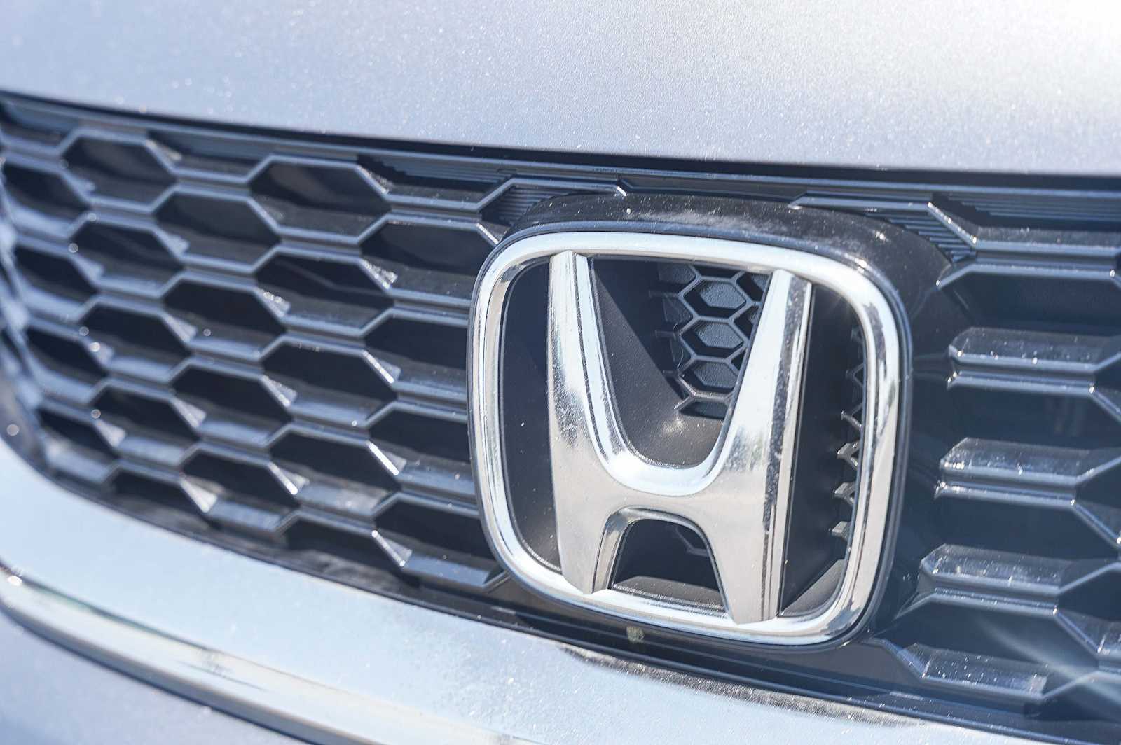 Thumbnail: 2013 Honda Accord - 11