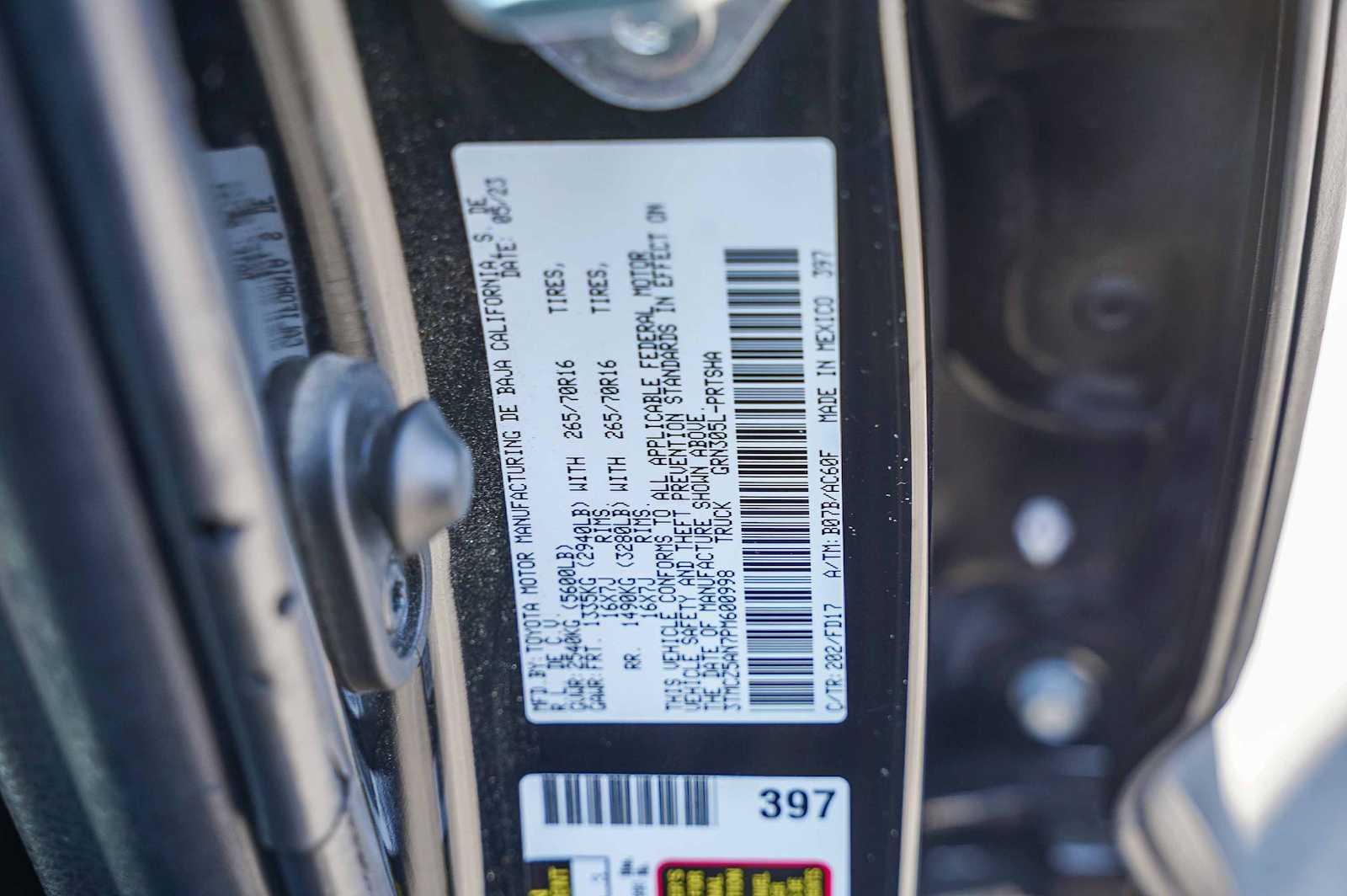 Thumbnail: 2023 Toyota Tacoma - 23