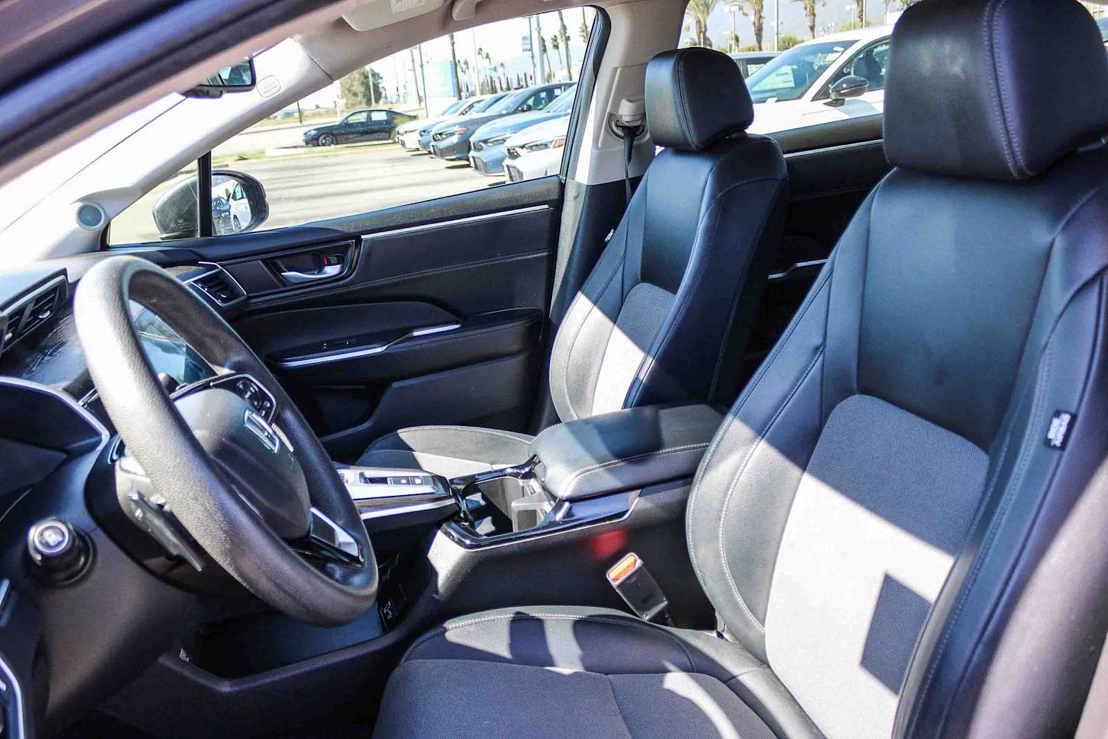 Thumbnail: 2019 Honda Clarity - 16