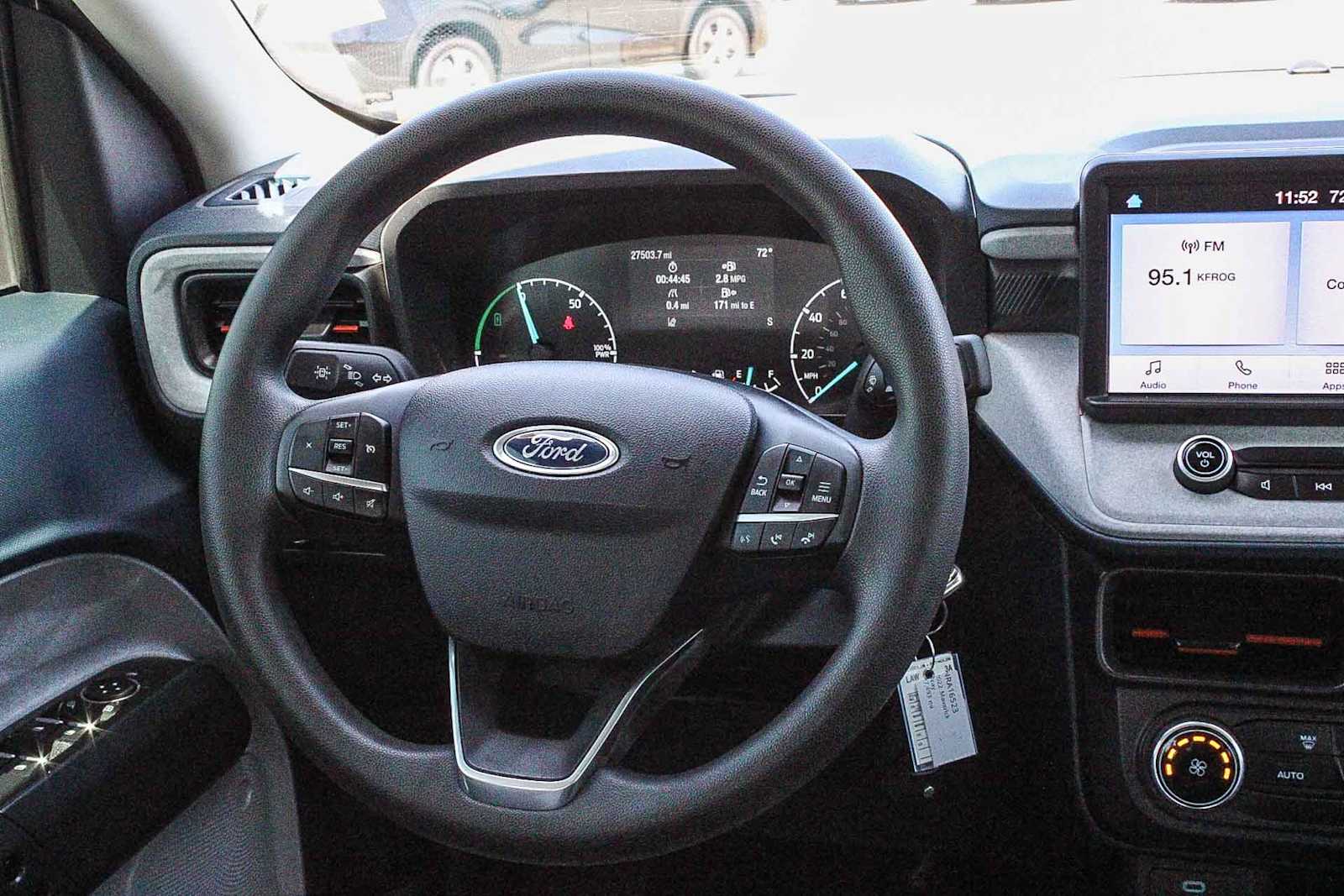 Thumbnail: 2022 Ford Maverick - 15