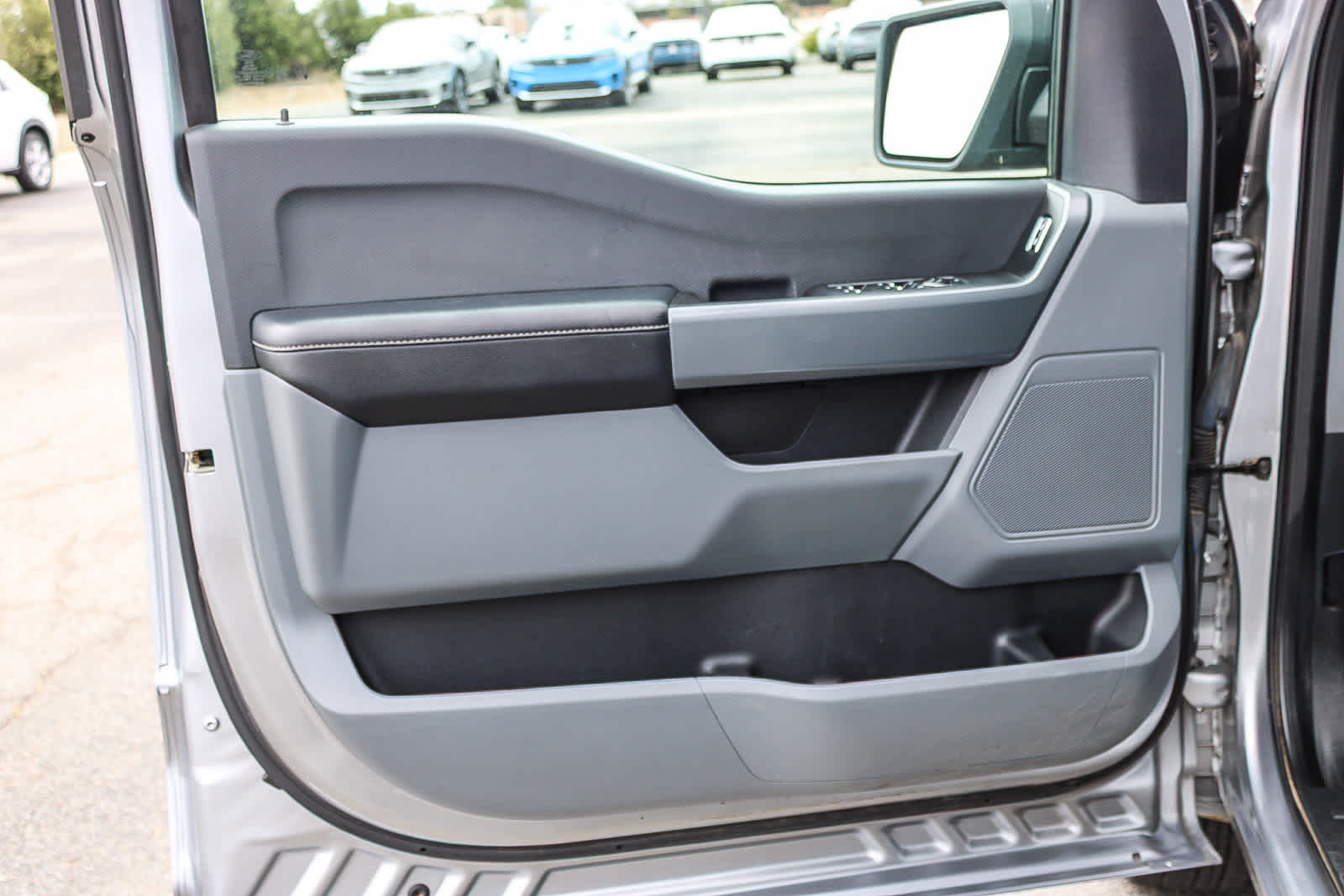 2023 Ford F-150 XLT - Photo 21