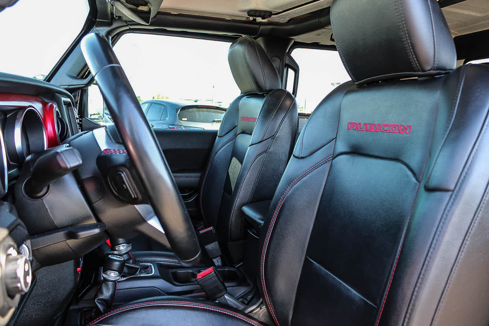 Thumbnail: 2021 Jeep Gladiator - 17