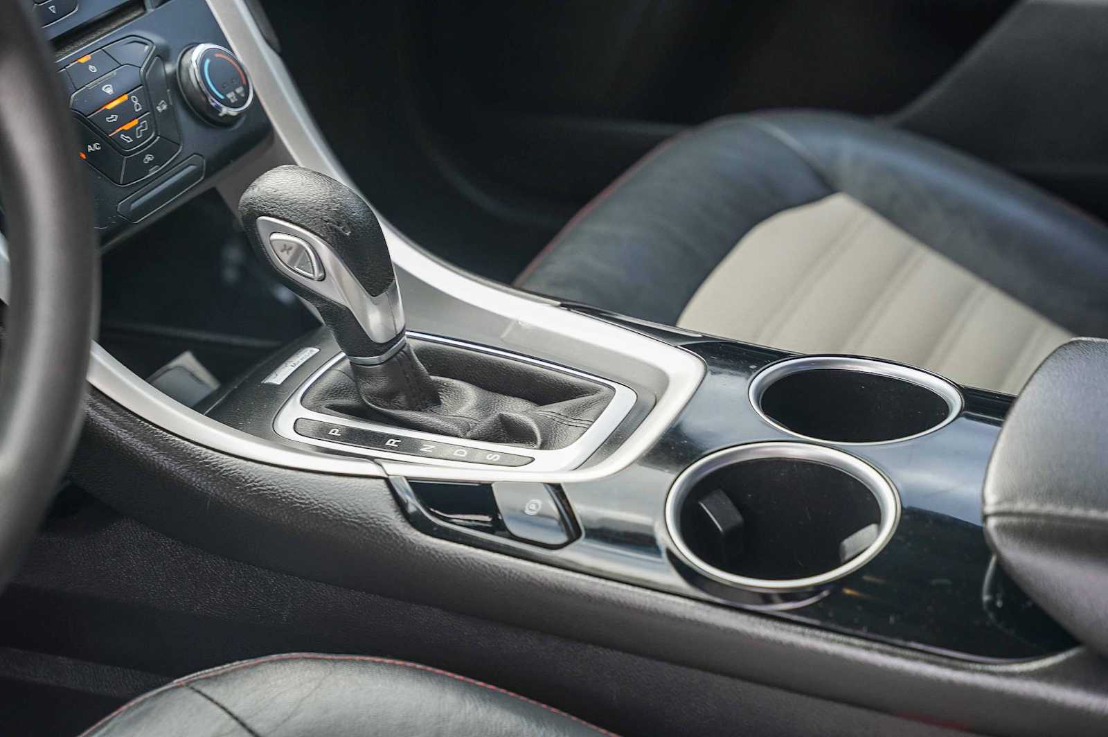 Thumbnail: 2014 Ford Fusion - 16