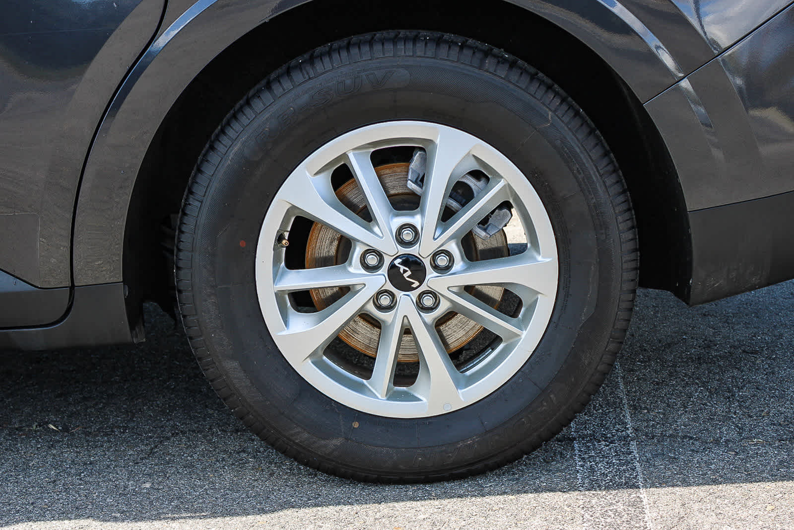 2024 Kia Carnival LX Seat Package photo 3