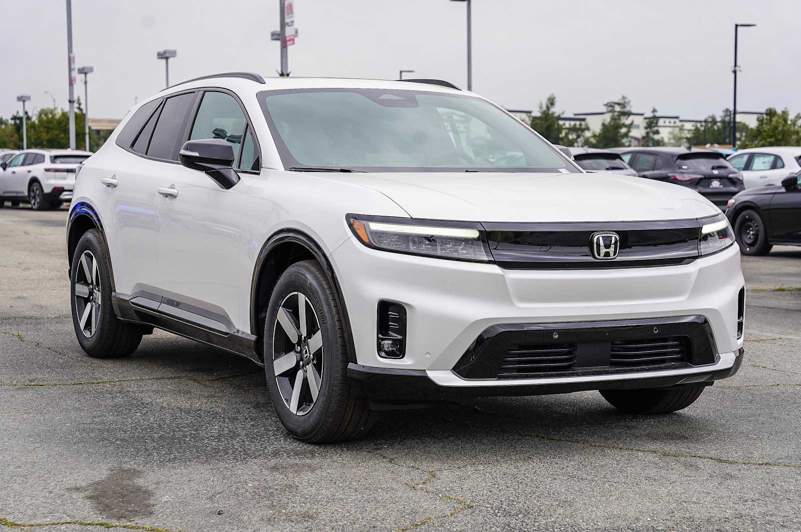 2025 Honda Prologue Touring photo 2