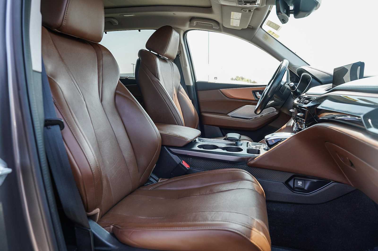 Thumbnail: 2022 Acura MDX - 17