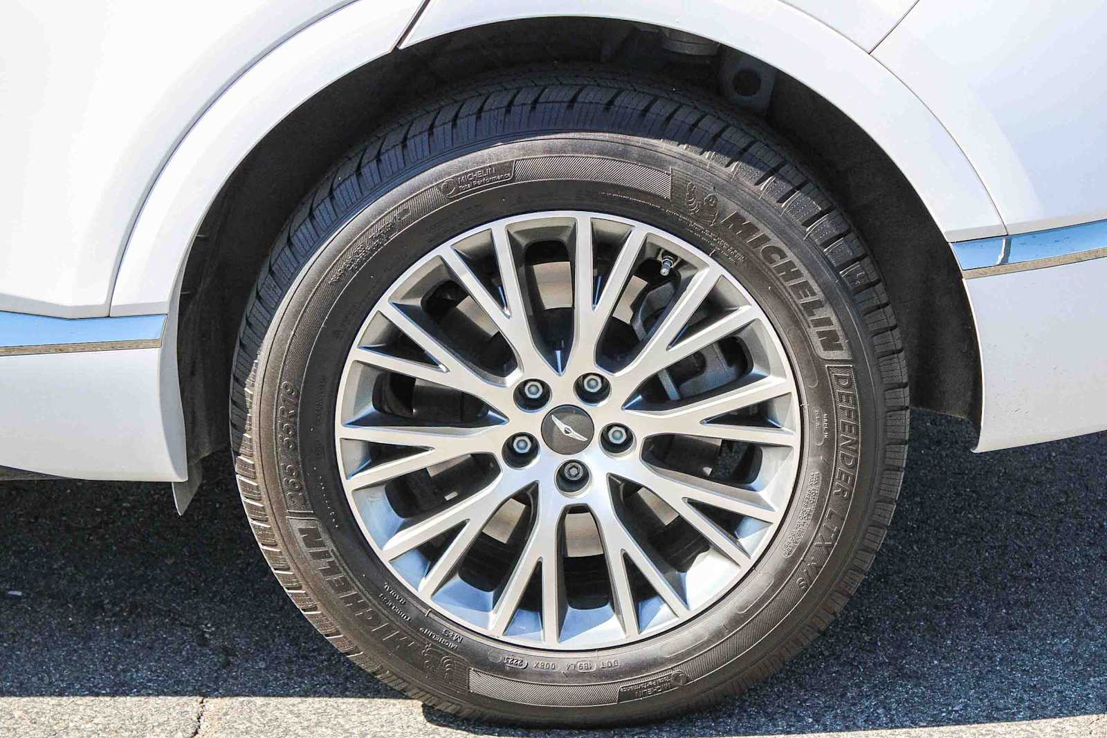 Thumbnail: 2023 Genesis GV80 - 8