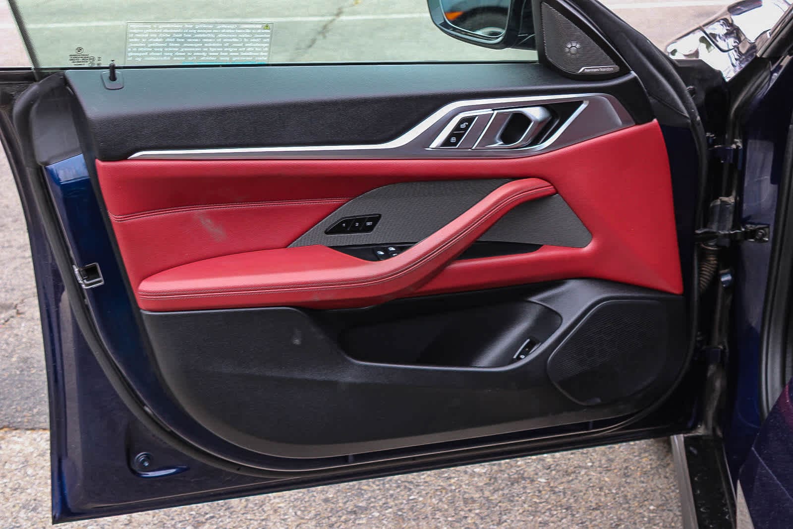 Thumbnail: 2023 BMW i4 - 20