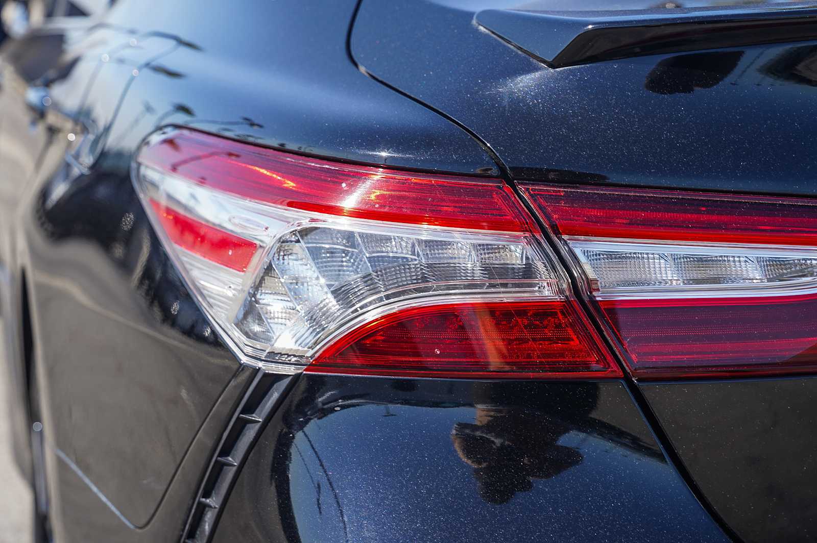 Thumbnail: 2020 Toyota Camry - 7