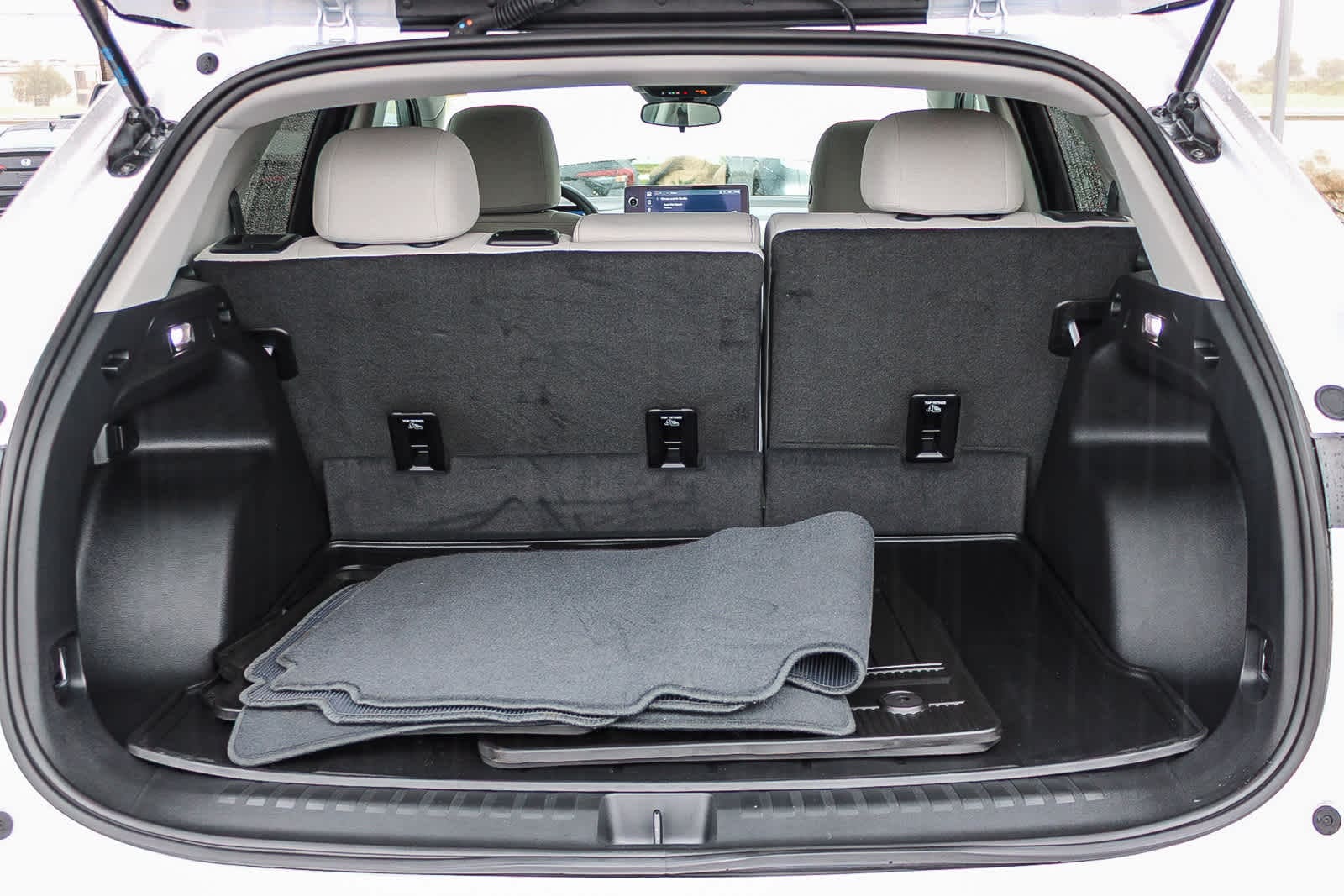 Thumbnail: 2025 Honda Prologue - 25