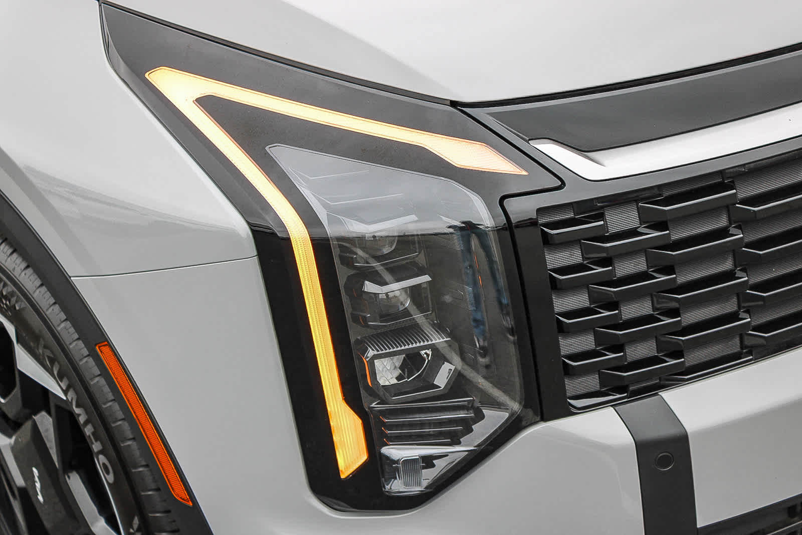Thumbnail: 2026 Kia Sportage - 3