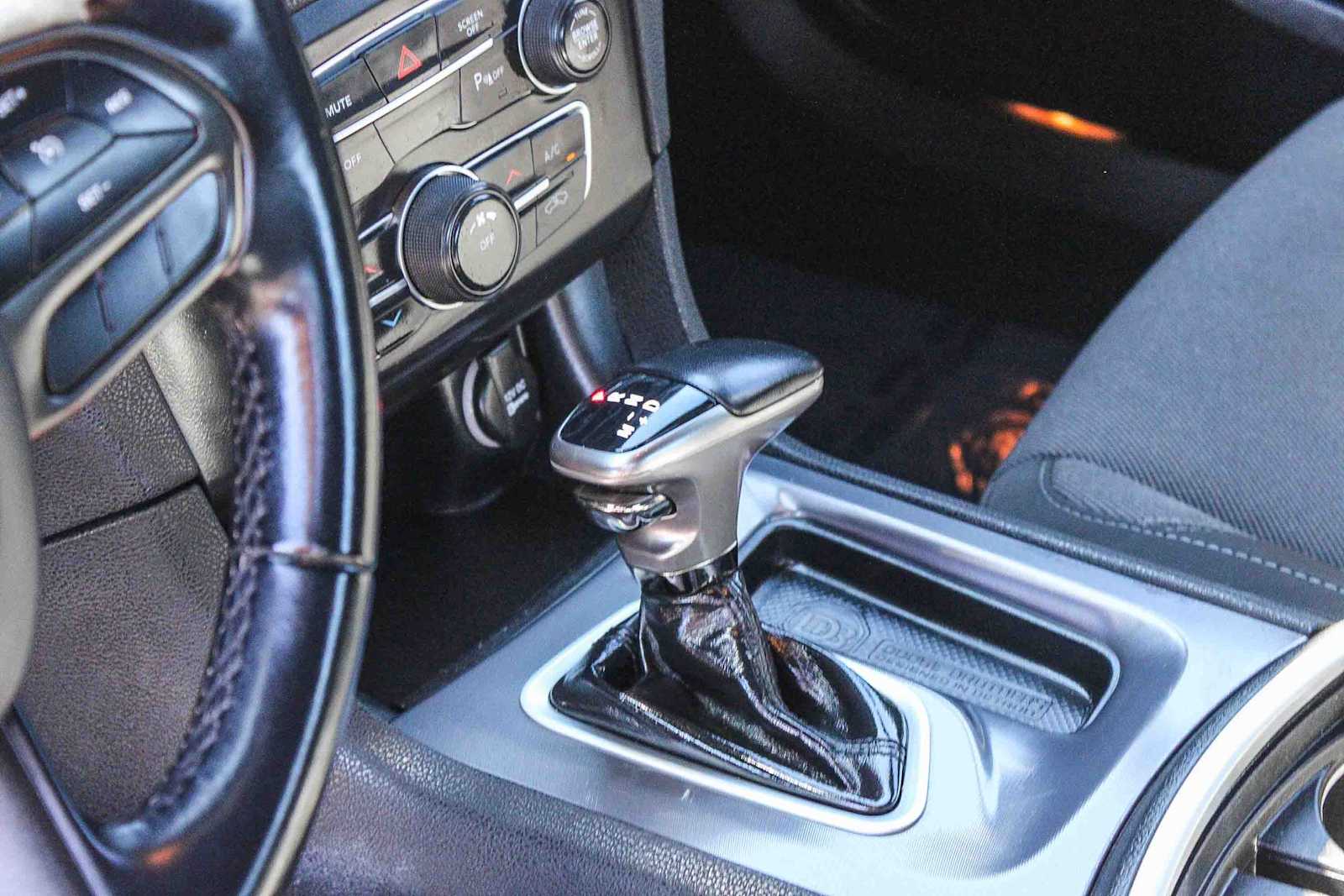 Thumbnail: 2022 Dodge Charger - 19