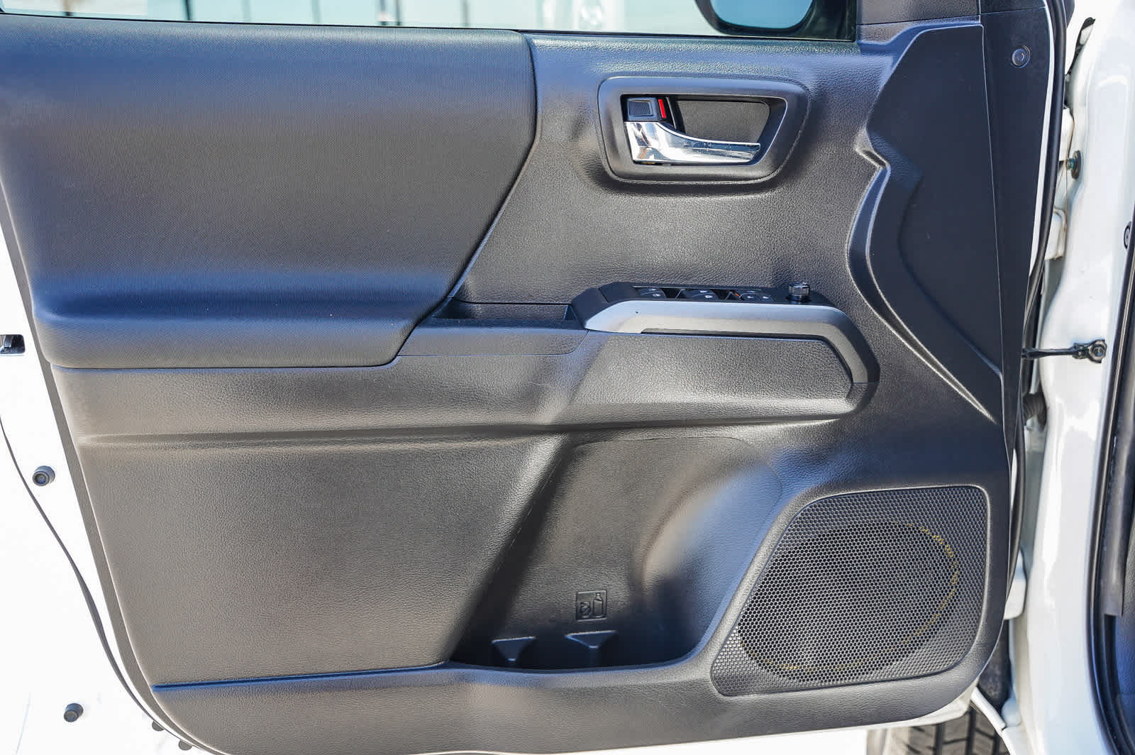 Thumbnail: 2022 Toyota Tacoma - 20