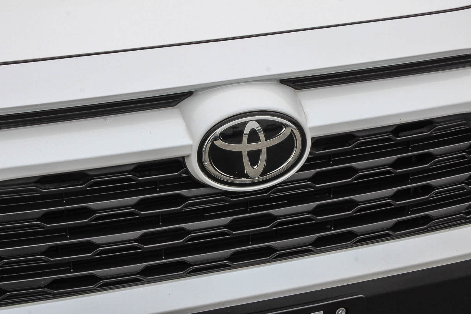 Thumbnail: 2023 Toyota RAV4 - 5