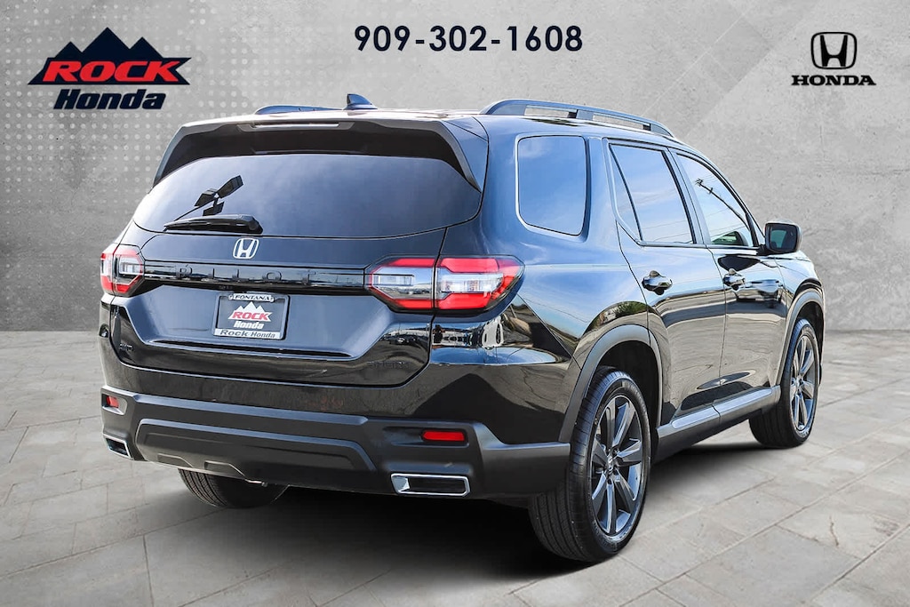 Certified 2025 Honda Pilot Sport SUV