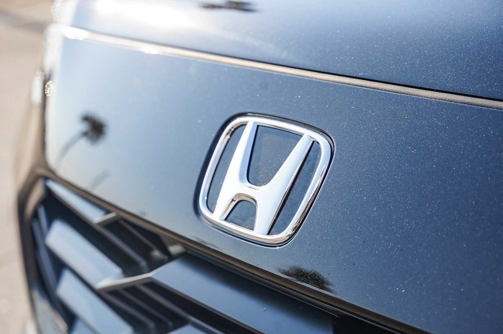 Thumbnail: 2025 Honda HR-V - 11