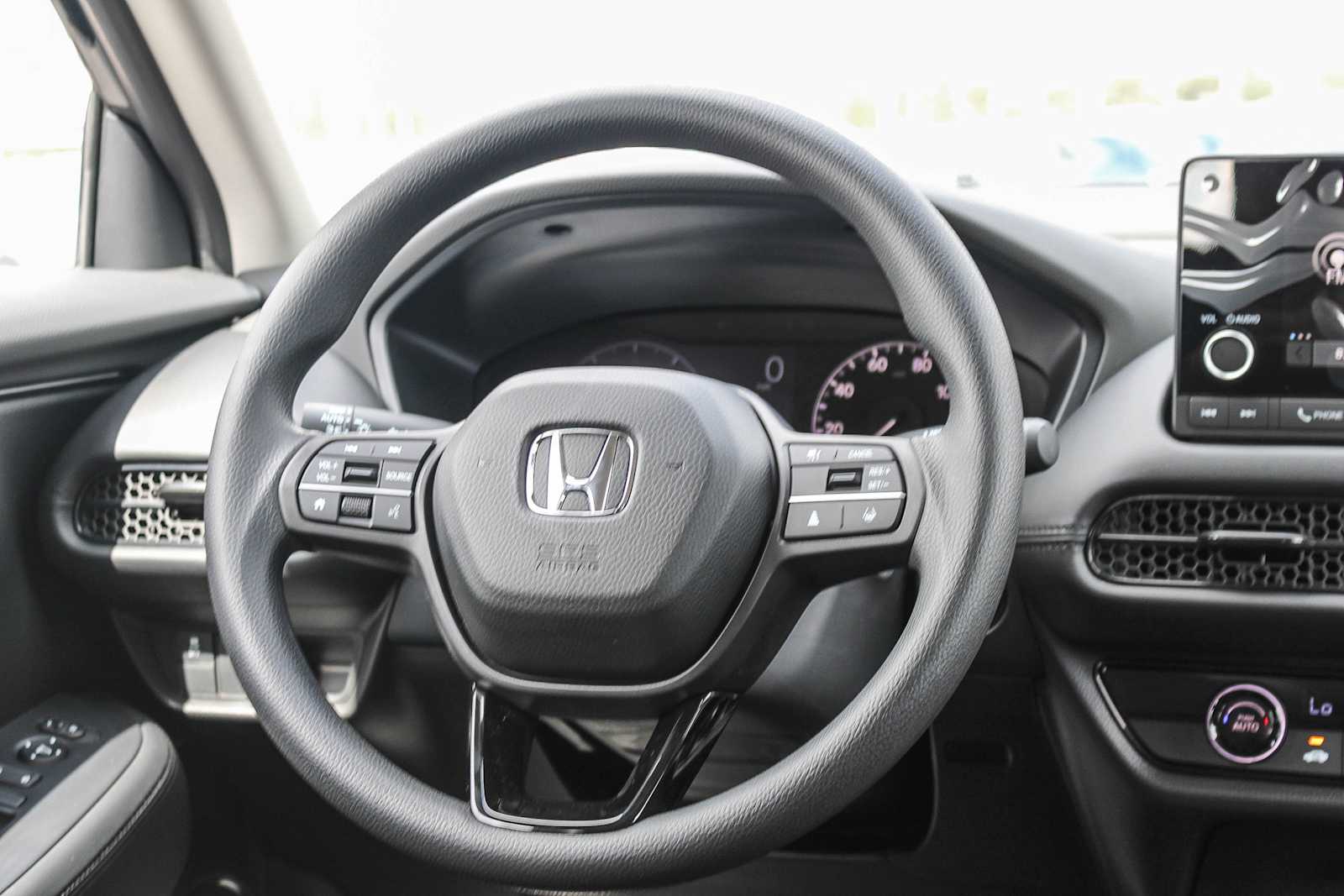 Thumbnail: 2025 Honda HR-V - 16
